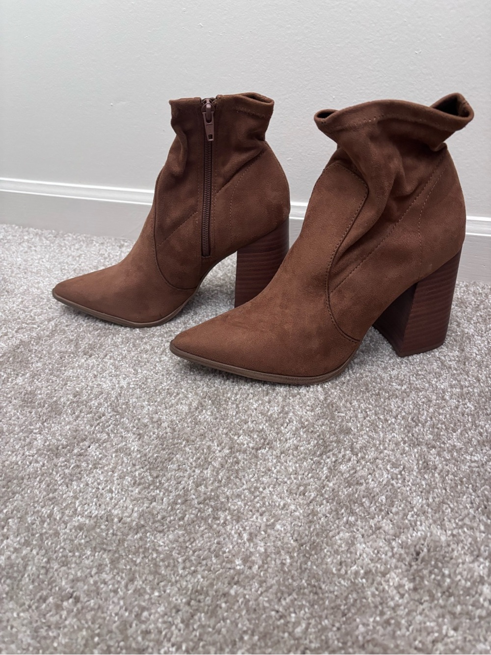 Steve Madden Women's Brown Suede Pointed-Toe Block Heel Ankle Boots